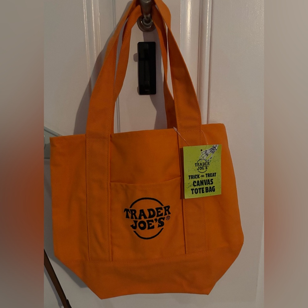 Trader Joe’s Trick or Treat mini tote